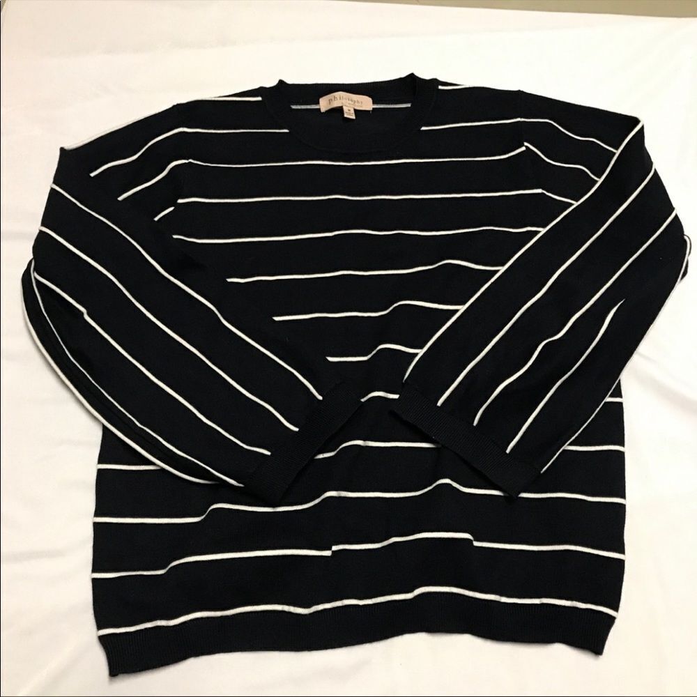 ‎Philosophy medium  sweater